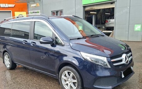 Mercedes-Benz V-Класс, 2019 год, 4 995 000 рублей, 6 фотография