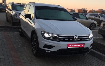 Volkswagen Tiguan II, 2019 год, 2 320 000 рублей, 1 фотография