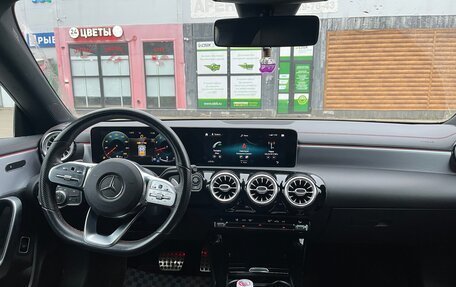 Mercedes-Benz CLA, 2019 год, 2 900 000 рублей, 7 фотография