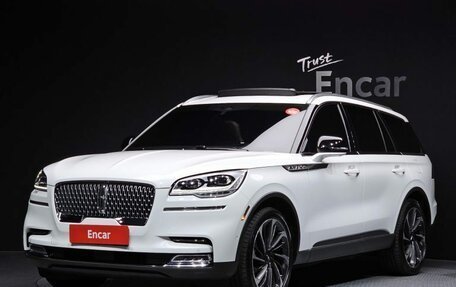 Lincoln Aviator II, 2022 год, 3 982 000 рублей, 1 фотография