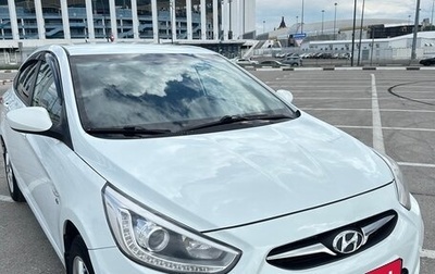 Hyundai Solaris II рестайлинг, 2013 год, 810 000 рублей, 1 фотография