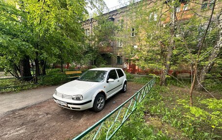 Volkswagen Golf IV, 1998 год, 190 000 рублей, 1 фотография