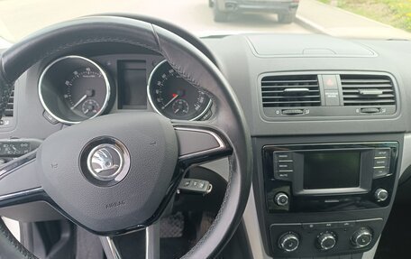 Skoda Yeti I рестайлинг, 2015 год, 1 550 000 рублей, 8 фотография
