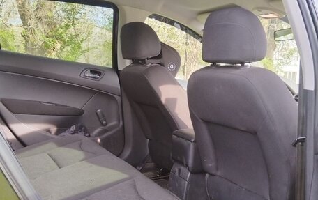 Peugeot 408 I рестайлинг, 2013 год, 750 000 рублей, 14 фотография