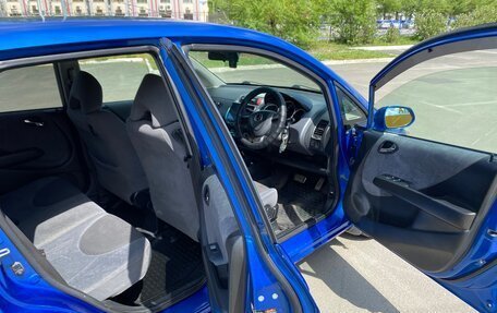 Honda Fit III, 2003 год, 399 000 рублей, 2 фотография