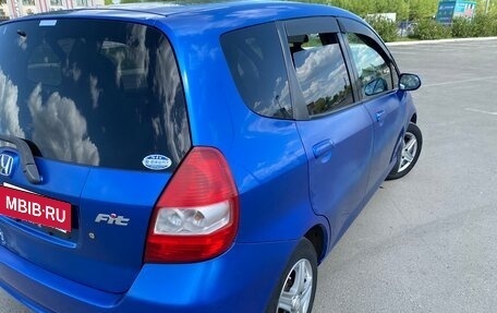 Honda Fit III, 2003 год, 399 000 рублей, 8 фотография