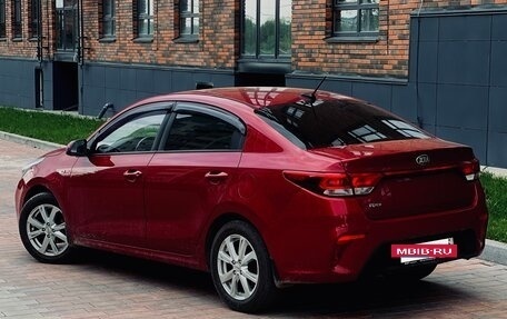 KIA Rio IV, 2018 год, 1 475 000 рублей, 3 фотография