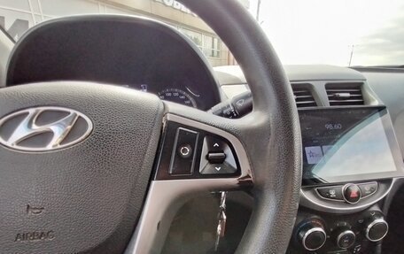 Hyundai Solaris II рестайлинг, 2014 год, 534 000 рублей, 9 фотография