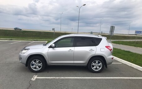 Toyota RAV4, 2009 год, 1 550 000 рублей, 9 фотография