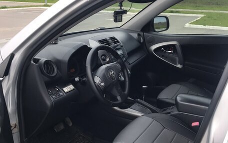 Toyota RAV4, 2009 год, 1 550 000 рублей, 11 фотография
