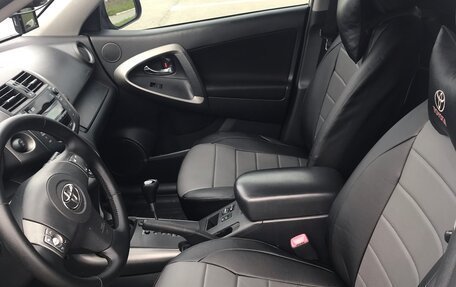 Toyota RAV4, 2009 год, 1 550 000 рублей, 13 фотография