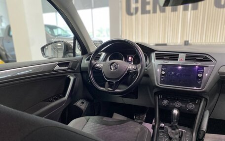 Volkswagen Tiguan II, 2018 год, 2 550 000 рублей, 9 фотография