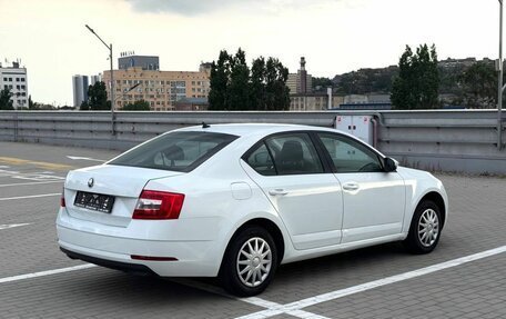 Skoda Octavia, 2019 год, 950 000 рублей, 3 фотография