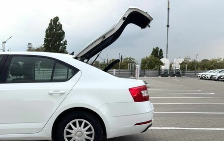 Skoda Octavia, 2019 год, 950 000 рублей, 6 фотография