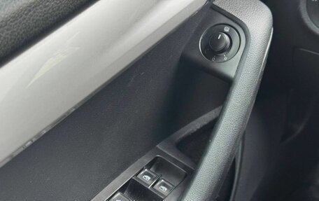 Skoda Octavia, 2019 год, 950 000 рублей, 11 фотография