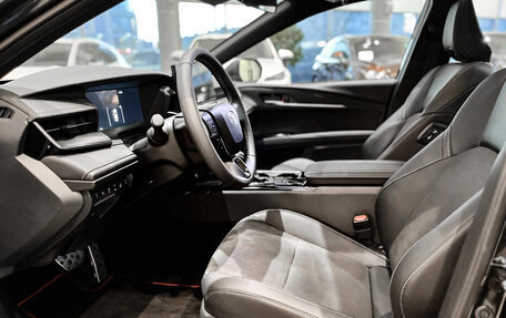 Toyota Camry, 2024 год, 4 200 000 рублей, 16 фотография
