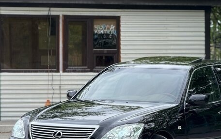 Lexus LS III, 2003 год, 1 300 000 рублей, 9 фотография