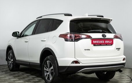 Toyota RAV4, 2017 год, 2 498 898 рублей, 7 фотография