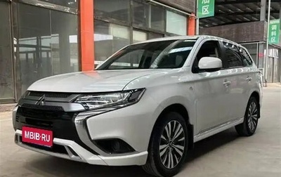 Mitsubishi Outlander III рестайлинг 3, 2021 год, 1 930 000 рублей, 1 фотография