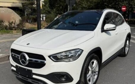 Mercedes-Benz GLA, 2021 год, 3 250 000 рублей, 1 фотография