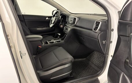 KIA Sportage IV рестайлинг, 2019 год, 1 800 000 рублей, 14 фотография