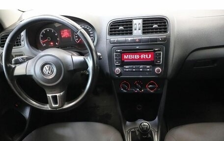 Volkswagen Polo VI (EU Market), 2012 год, 605 000 рублей, 9 фотография