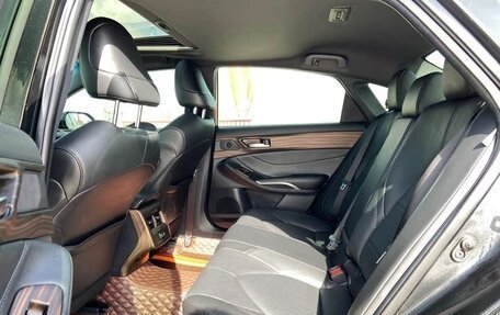 Toyota Avalon, 2022 год, 2 950 000 рублей, 10 фотография