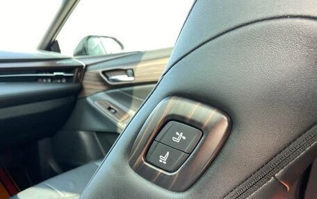 Toyota Avalon, 2022 год, 2 950 000 рублей, 17 фотография