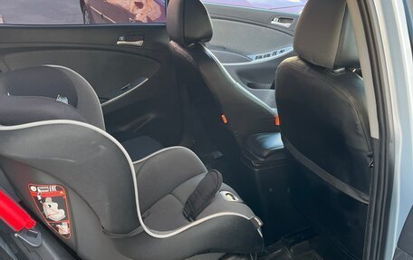 Hyundai Solaris II рестайлинг, 2013 год, 910 000 рублей, 12 фотография