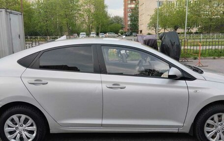 Hyundai Solaris II рестайлинг, 2018 год, 840 000 рублей, 8 фотография