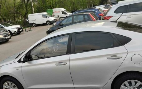 Hyundai Solaris II рестайлинг, 2018 год, 840 000 рублей, 4 фотография