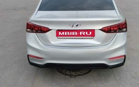 Hyundai Solaris II рестайлинг, 2018 год, 840 000 рублей, 9 фотография