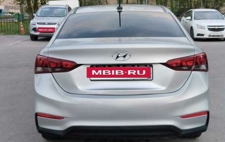 Hyundai Solaris II рестайлинг, 2018 год, 840 000 рублей, 10 фотография