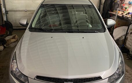Chevrolet Cruze II, 2011 год, 530 000 рублей, 2 фотография