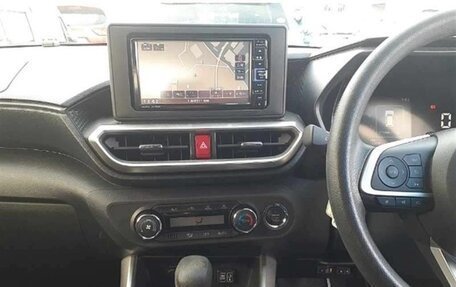 Daihatsu Rocky, 2020 год, 1 620 000 рублей, 3 фотография