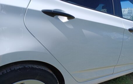 Hyundai Solaris II рестайлинг, 2014 год, 1 100 000 рублей, 11 фотография