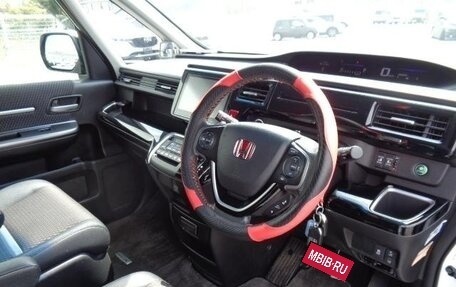 Honda Stepwgn IV, 2016 год, 1 260 888 рублей, 14 фотография