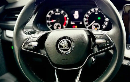 Skoda Octavia IV, 2022 год, 1 690 000 рублей, 21 фотография