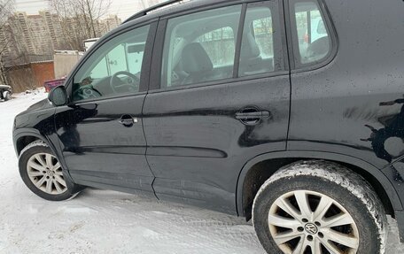 Volkswagen Tiguan I, 2010 год, 830 000 рублей, 2 фотография