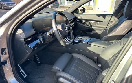 BMW 5 серия, 2024 год, 9 750 000 рублей, 9 фотография