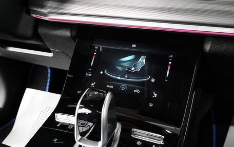Chery Tiggo 8 Pro, 2021 год, 2 379 000 рублей, 13 фотография