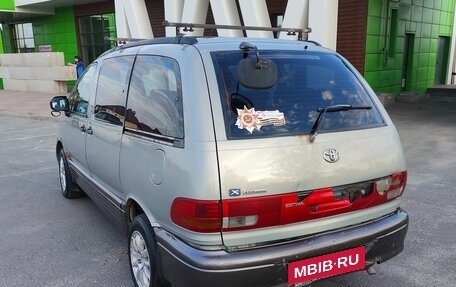 Toyota Estima III рестайлинг -2, 1993 год, 288 000 рублей, 4 фотография