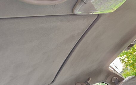 Toyota Estima III рестайлинг -2, 1993 год, 288 000 рублей, 26 фотография