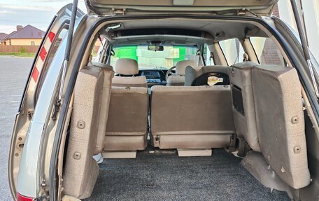 Toyota Estima III рестайлинг -2, 1993 год, 288 000 рублей, 31 фотография