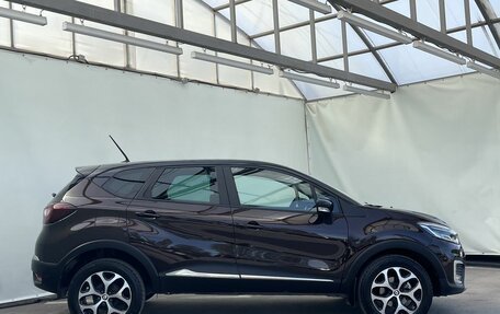 Renault Kaptur I рестайлинг, 2020 год, 1 680 000 рублей, 8 фотография