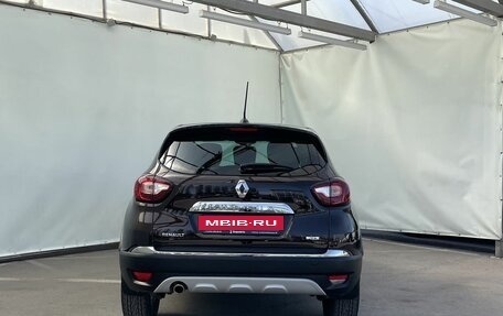 Renault Kaptur I рестайлинг, 2020 год, 1 680 000 рублей, 6 фотография