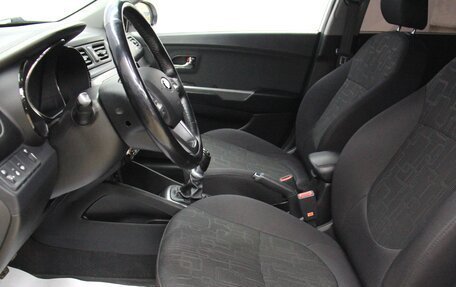 KIA Rio III рестайлинг, 2014 год, 991 000 рублей, 10 фотография