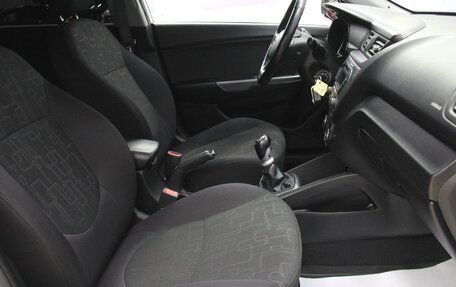 KIA Rio III рестайлинг, 2014 год, 991 000 рублей, 24 фотография