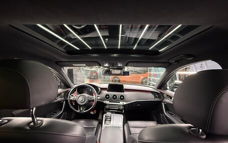KIA Stinger I, 2018 год, 3 300 000 рублей, 27 фотография