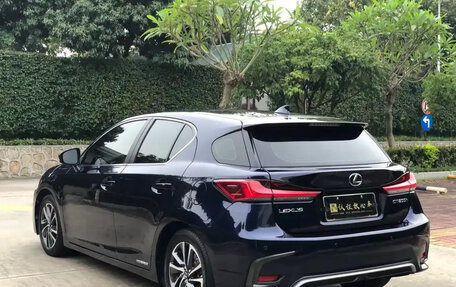 Lexus CT I рестайлинг, 2021 год, 1 980 000 рублей, 7 фотография